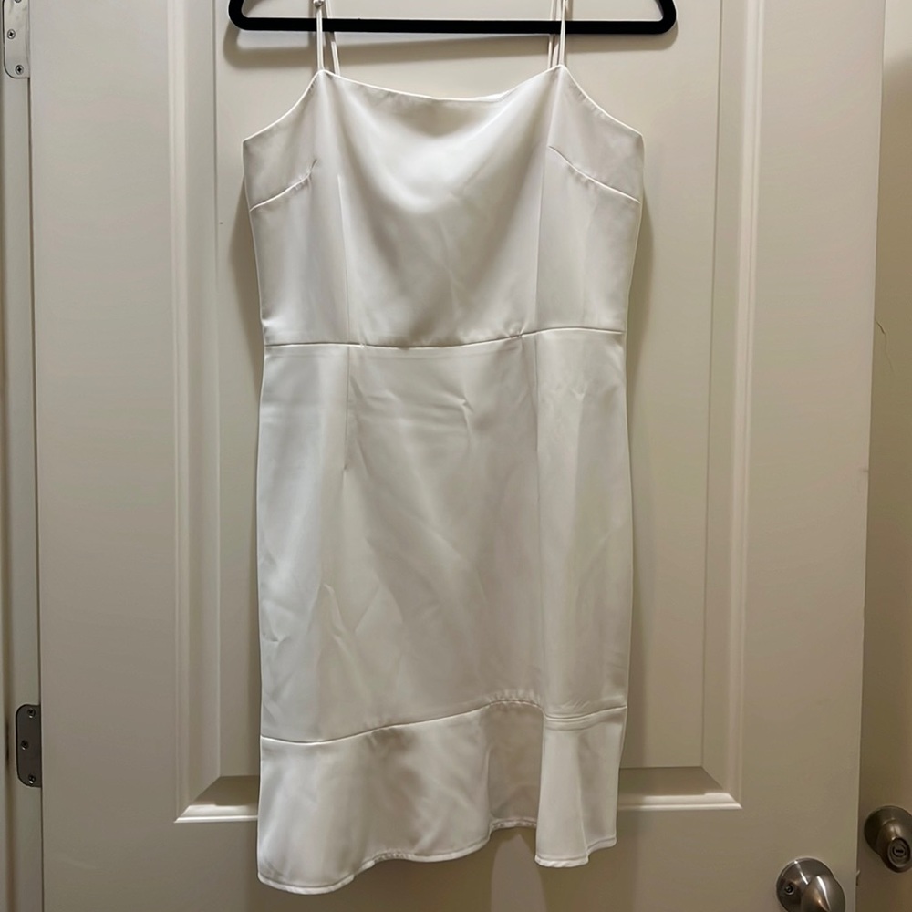 Gianni Bini white thin strap dress. In perfect condition.